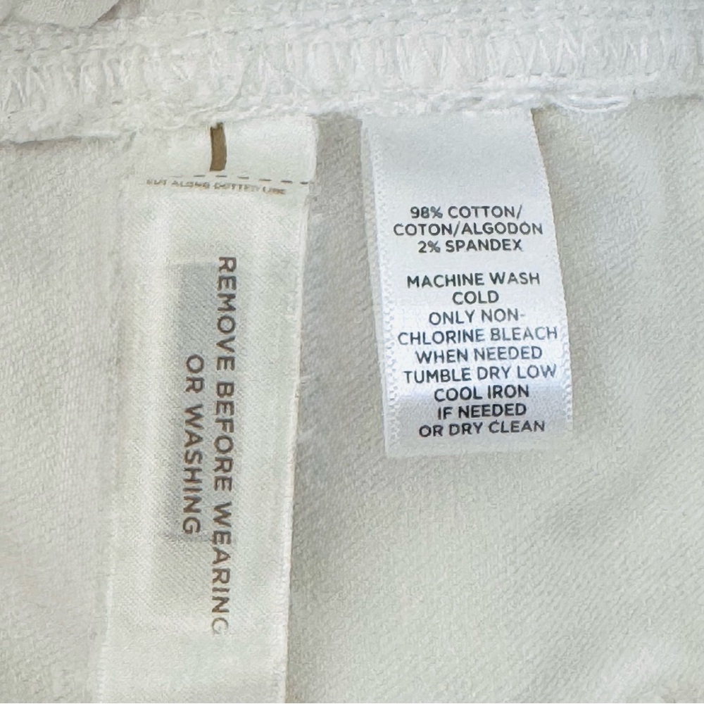 LOFT Size 28/6 Alabaster (White) Straight Cropped 5 Pocket Frayed Hem Jeans - Picture 9 of 9